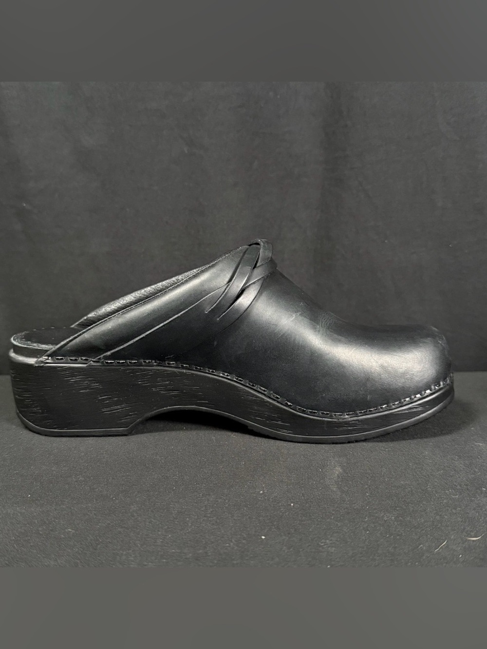 LL Bean Classic Leather Clog Black Leather Braided Collar Mules Women 39